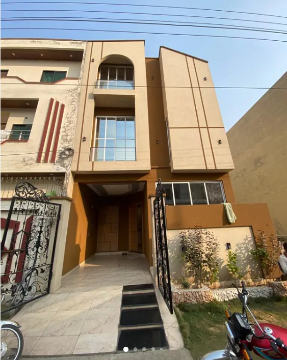 5 Marla Triple Story Modern & Classic Style House
