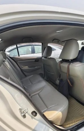 honda-city-aspire-13-prosmatec-car-for-sale-in-islamabad-big-3