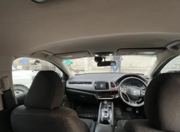 honda-vezel-xl-car-for-sale-in-islamabad-big-0