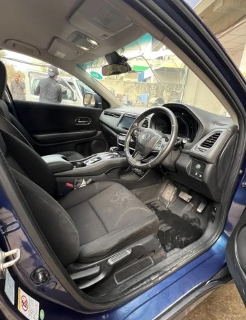 honda-vezel-xl-car-for-sale-in-islamabad-big-3