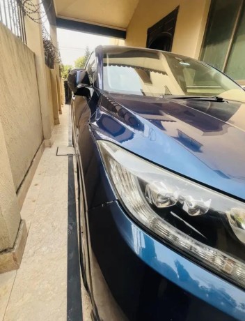 honda-vezel-xl-car-for-sale-in-islamabad-big-4