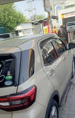 toyota-rize-car-for-sale-in-rawalpindi-big-4