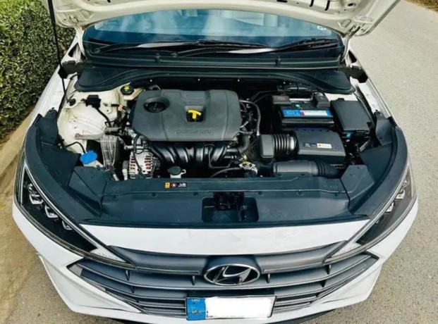 hyundai-elantra-car-for-sale-in-islamabad-big-2
