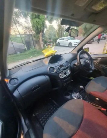 toyota-vits-yaris-car-for-sale-in-islamabad-big-4