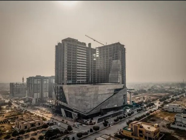 located-two-bed-appartment-in-j7-emporium-appartment-for-sale-in-islamabad-big-1