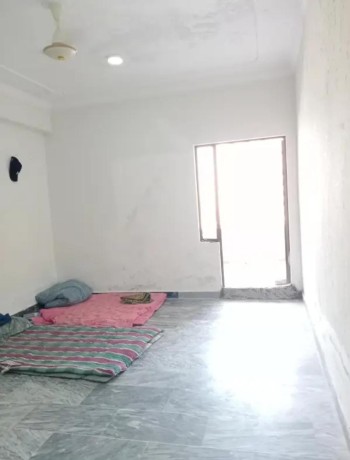 2-bedroom-flat-available-for-sale-big-0