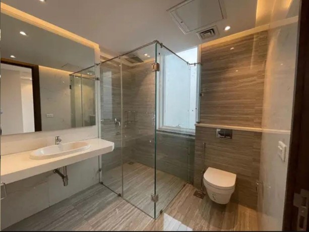 1-bed-beautiful-appartment-appartment-for-sale-in-gullberg-lahore-big-3