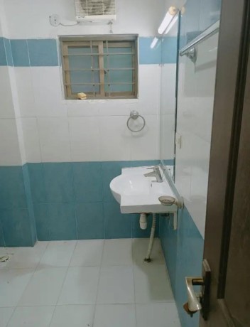 10-marla-flat-for-sale-in-askari-appartment-for-sale-in-lahore-big-0