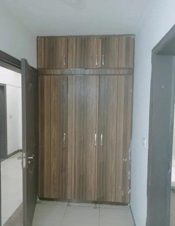 10-marla-flat-for-sale-in-askari-appartment-for-sale-in-lahore-big-2