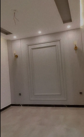 golden-chance-to-buy-a-5-marla-facing-park-brand-new-modern-house-for-sale-big-0
