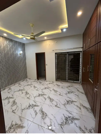 3-marla-brand-new-tripple-stori-house-modern-design-avalible-for-sale-with-4-bed-big-2