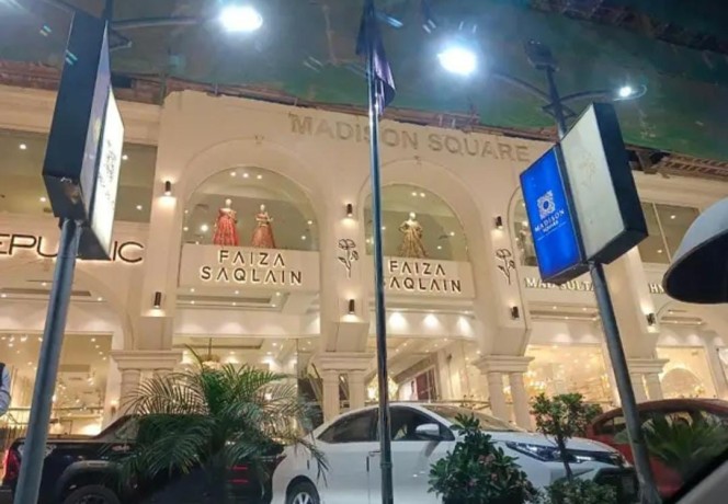 prime-commercial-shop-for-sale-shop-for-sale-in-lahore-mm-alam-road-big-3