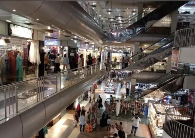 shop-available-in-samina-mall-shop-for-sale-in-karachi-gulistan-e-jauhar-big-0