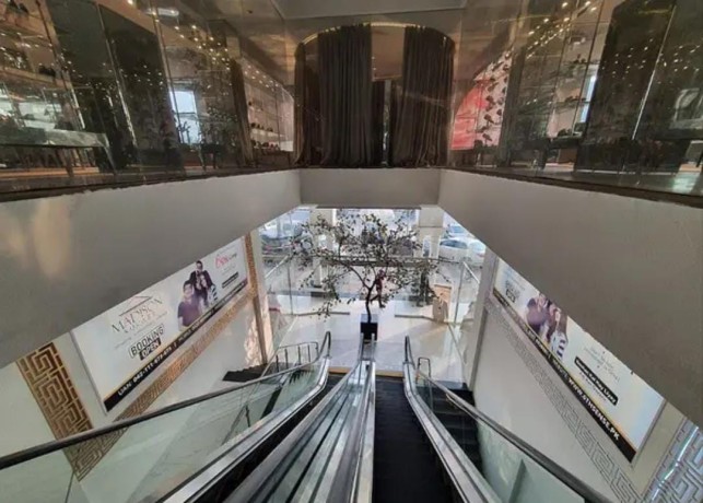 commercial-shop-for-sale-shop-for-sale-in-lahore-mm-alam-road-big-4