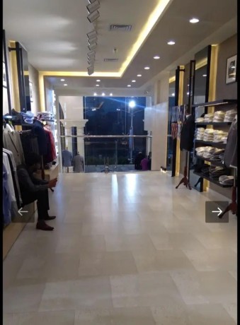 commercial-shop-for-sale-shop-for-sale-in-lahore-mm-alam-road-big-2