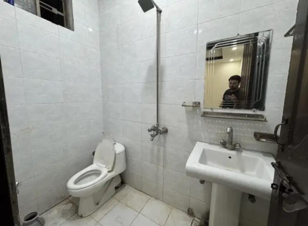 flat-for-rent-in-satellite-town-rawalpindi-big-4