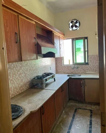 flat-for-rent-in-chaklala-scheme-rawalpindi-big-2