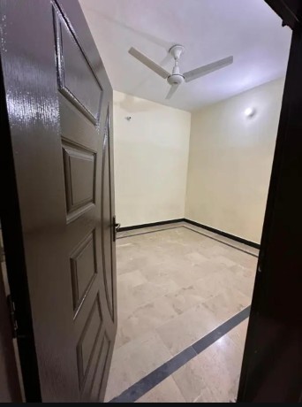appartment-for-rent-in-chaklala-scheme-rawalpindi-big-0