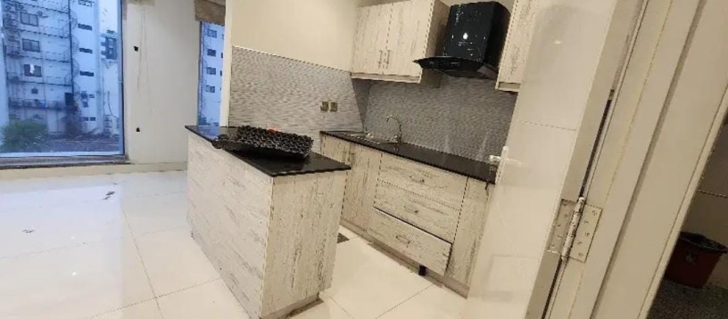 flat-for-rent-in-bahria-town-lahore-big-2