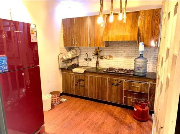 flat-for-rent-in-bahria-town-lahore-big-2