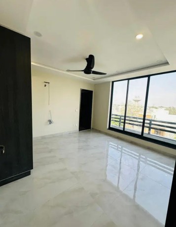 appartment-for-rent-in-bahria-town-lahore-big-2