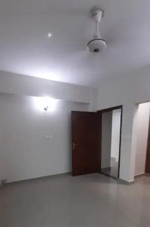 flat-for-rent-in-askari-10-lahore-big-2