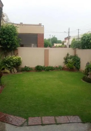 flat-for-rent-in-askari-10-lahore-big-2
