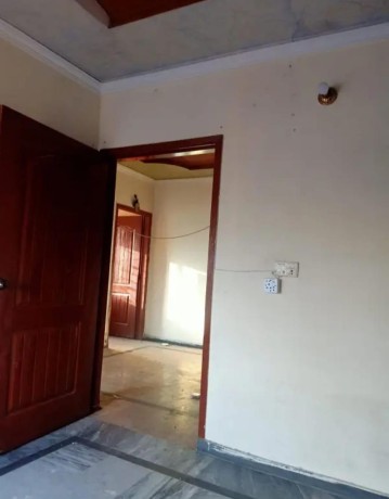 flat-for-rent-in-allama-iqbal-town-lahore-big-1