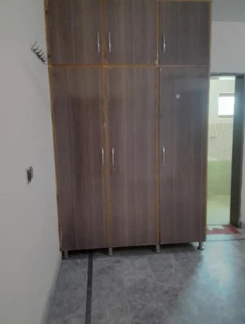 flat-for-rent-in-sunny-park-lahore-big-4