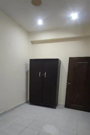 flat-for-rent-in-johar-town-lahore-big-0