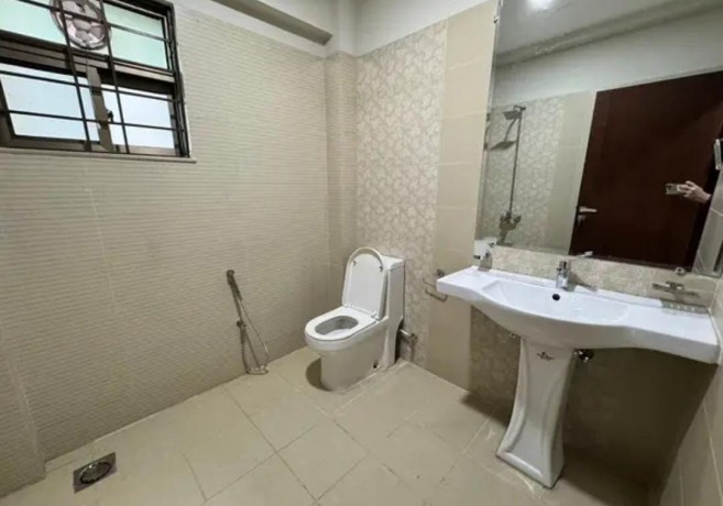 flat-for-rent-in-askari-10-lahore-big-4