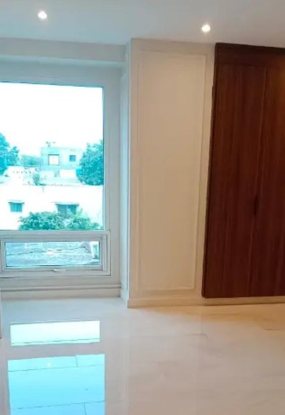 appartment-for-rent-in-gulberg-lahore-big-3