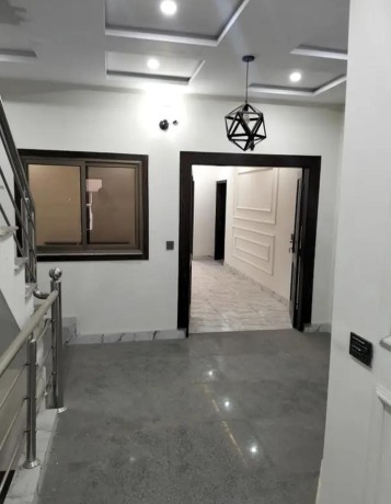flat-for-rent-in-abbot-road-lahore-big-1