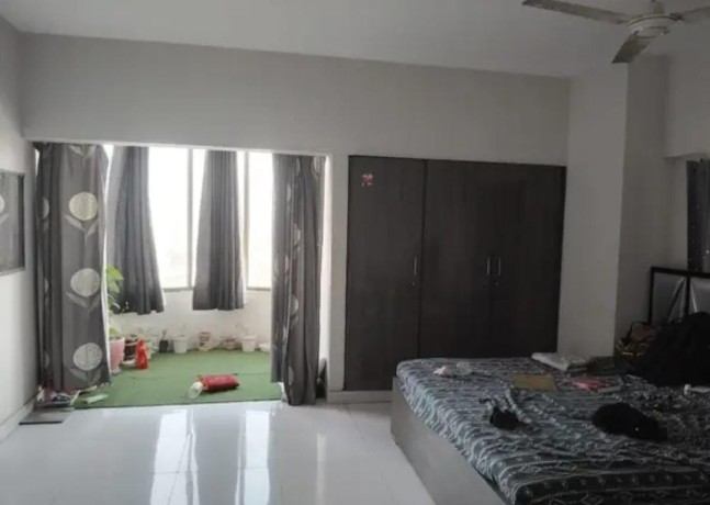 flat-for-rent-in-tullip-tower-karachi-big-4