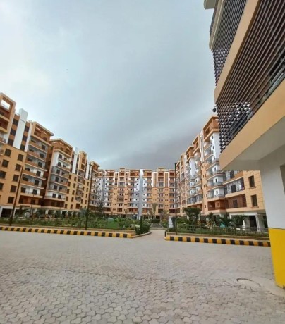 flat-for-rent-in-cantt-view-lodges-karachi-big-2