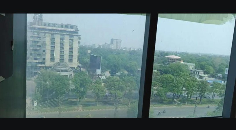 office-for-rent-in-liberty-lahore-big-0