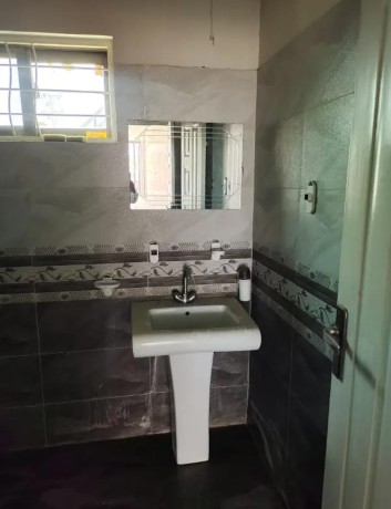 shop-for-rent-in-defence-road-lahore-big-3