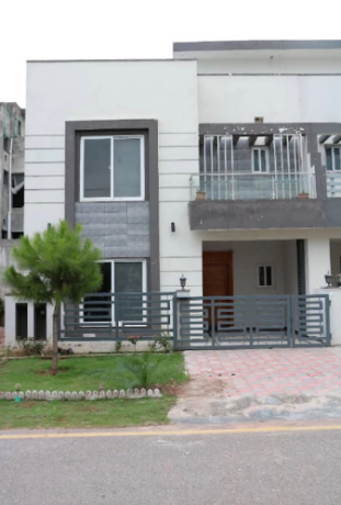 5-marla-beautiful-house-for-sale-b-block-park-view-city-islamabad-big-0