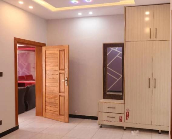 5-marla-amazing-house-for-sale-in-block-h-park-view-city-islamabad-big-3