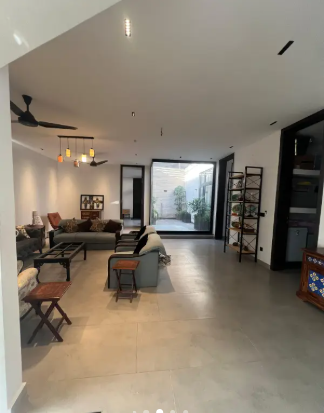 one-kanal-triple-storey-house-for-sale-big-4
