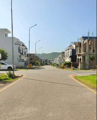 5-marla-plot-in-most-hyped-and-developed-block-h-park-view-islamabad-big-2
