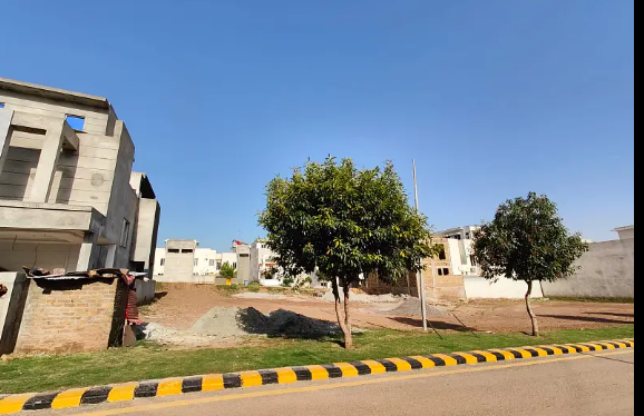 5 MARLA POSSESIONABLE PLOT FOR SALE