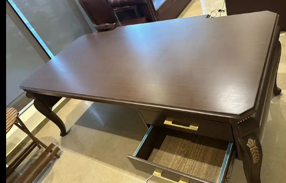 classic-office-table-executive-victoria-big-1