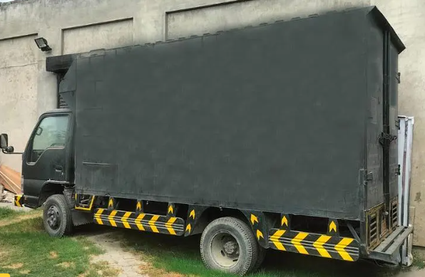 isuzu-truck-nkr-14-feet-for-sale-including-container-body-big-1
