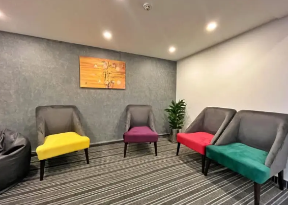 4-marla-commercial-office-for-rent-in-dha-phase-5-lahore-big-2