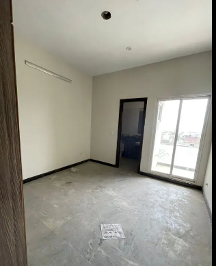 two-bed-apartment-for-sale-big-2