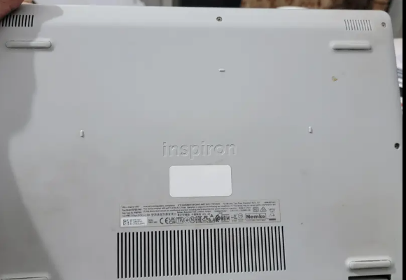 dell-inspiron-3501-big-3