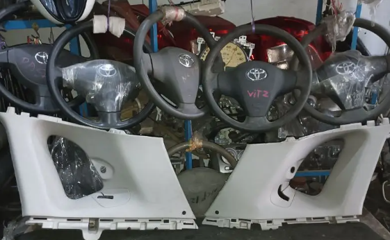 honda-fit-gp5-auto-parts-honda-fit-gp5-body-parts-honda-fit-2015-big-1