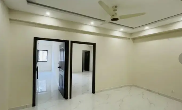 g-113-brand-new-apartment-flat-for-sale-warda-hamna-4-big-2
