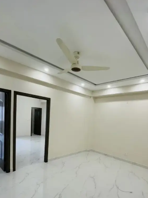 g-113-brand-new-apartment-flat-for-sale-warda-hamna-4-big-1